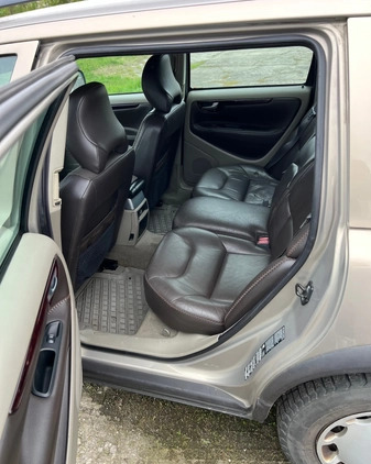 Volvo XC 70 cena 17500 przebieg: 328600, rok produkcji 2003 z Ostrzeszów małe 106